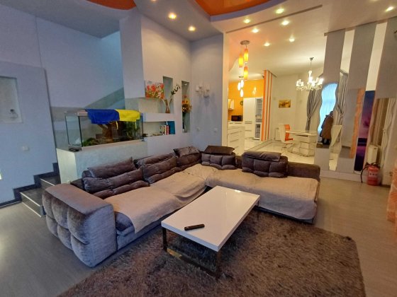 здам енергонезалежний будинок на Гагаріна біля Нео плази 3 спальні Дніпро