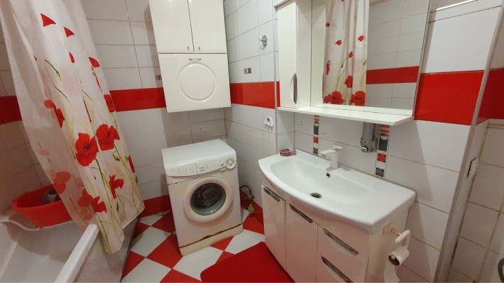 Аренда !!  Дом. 3 комнаты  ул. Лескова - фото 1