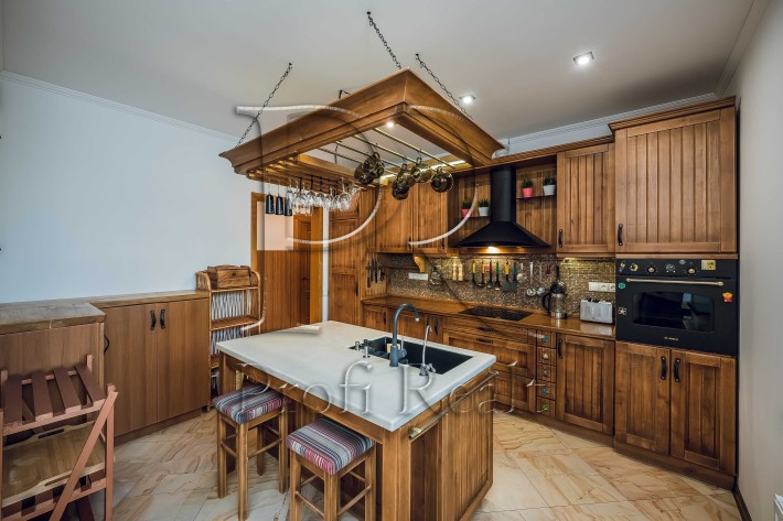 Оренда будинку з ремонтом/генератор/метро Дорогожичі/Шевченківський - фото 1