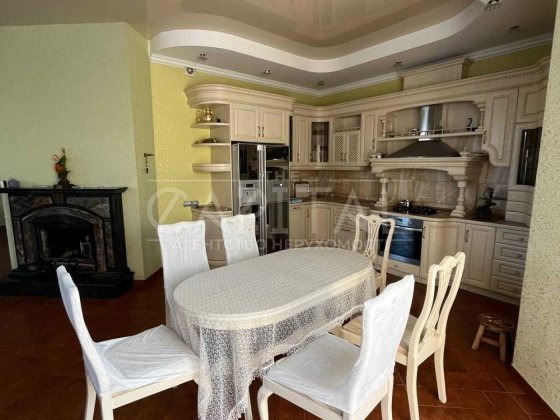 В оренду автономний будинок з підвалом та газом на Осокорках 170м2 Київ