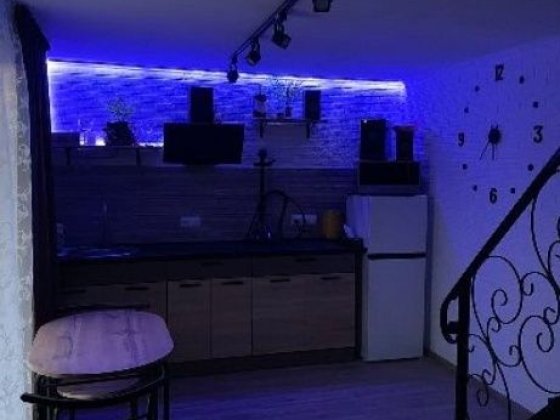 Сдам красивый дом 2 к+ кухня студия Фонтанка!Собачку можно! отдельный Одеса