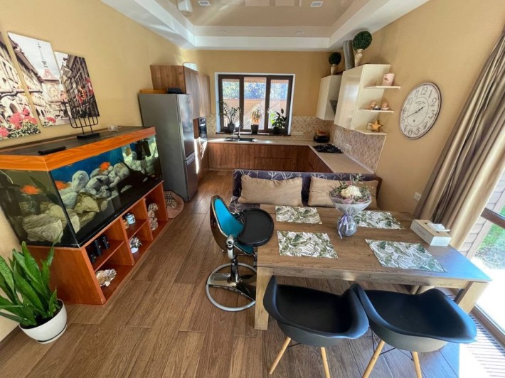 Сдам отдельный дом 130 кв м на 5 сотках на Костанди - фото 1