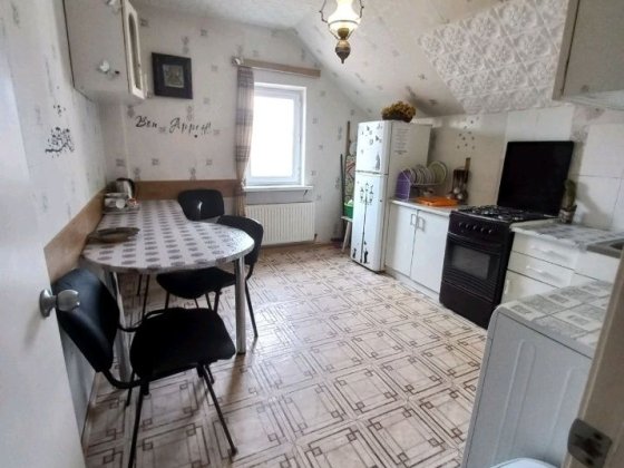 Сдам 3 комнаты 2й этаж в частном доме возле моря Длительно Одеса