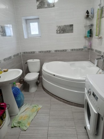 Сдам частный 2 эт.дом. - фото 1