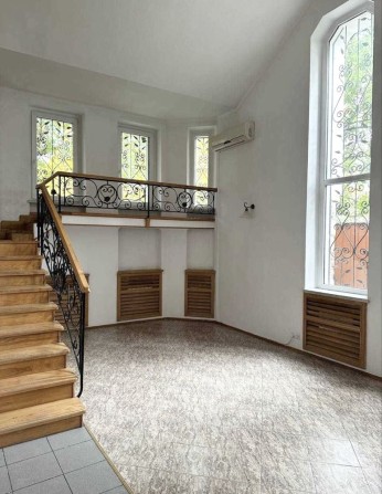 Оренда будинку Можливо під офіс або для сімʼі - фото 1