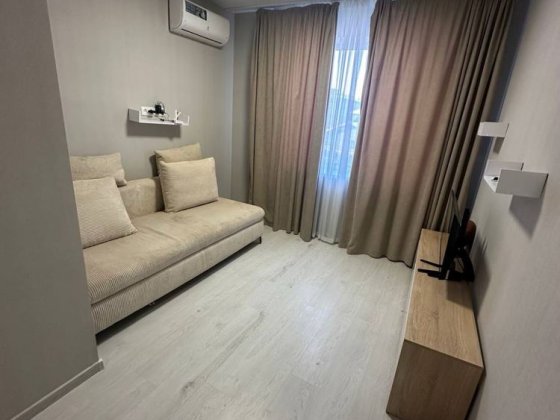 Здам в оренду 1-кімнатну квартиру Клаб Хаус Жуляни вул. Грушева Киев