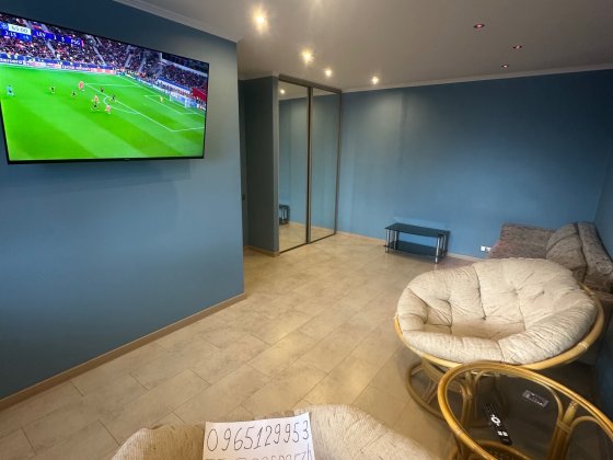 Велика нова квартира 52 м2 Киев