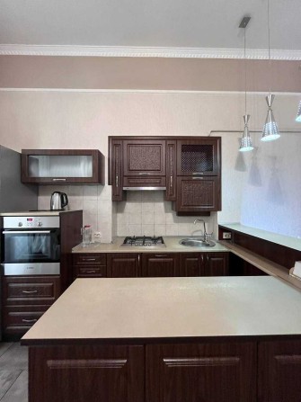 Оренда З кімн.квартири по вул. Валова. Центр. Стильний затишний ремонт - фото 1