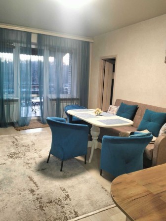 Здам квартиру з шикарним краєвидом та своім парко місцем - фото 1