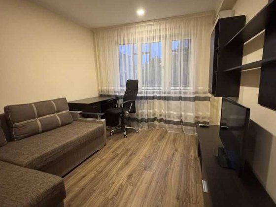 Оренда 2х кімнатної квартири Район Топольна Львів