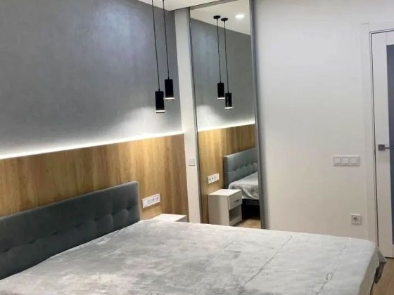 Новая Англия ( Нова Англія ). Рядом Parkland,  Максимовича,  метро. Киев