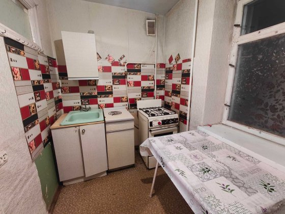 Здається 1-кварт.по вул.Антонова в р-ні Ближнього замостя,читайте опис Винница