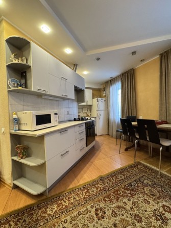 Сдам 3 х кв світло є на ул.Радистов 4а / Воронцова / Мануйловский пр-т - фото 1