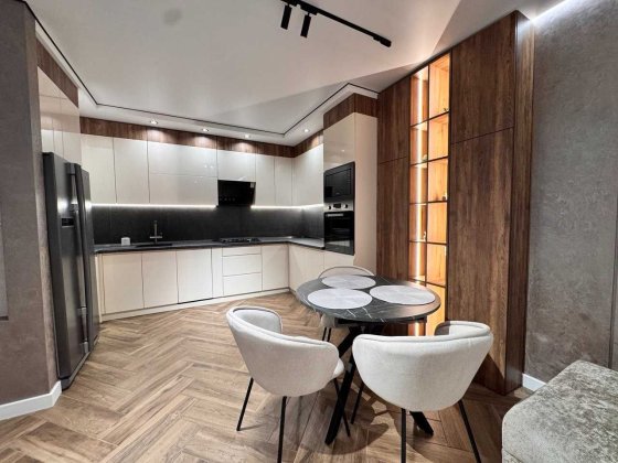 Оренда квартири з терасою, ЖК Avalon Чорновола, перша здача, 1200$ Львов