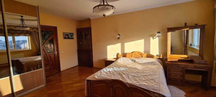 Оренда 4-х кім. квартири по вул. Городоцька (Привокзальна) - фото 1