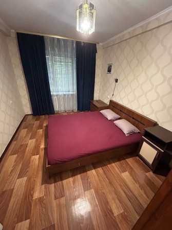 СРОЧНО ,2-ком.кв ул.  Пражская  8.  Дарницкая  площадь 5 минут - фото 1