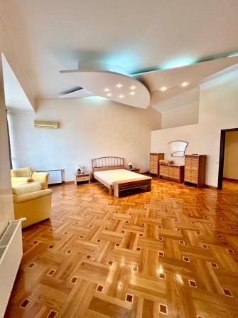 Долгосрочная аренда 3-х этажного дома на Фонтане ул Львовская - фото 1