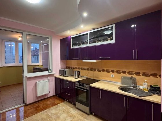 Оренда 2 кімнатної квартири на Стрілецькій ( р-н Набережного Кварталу) Винница