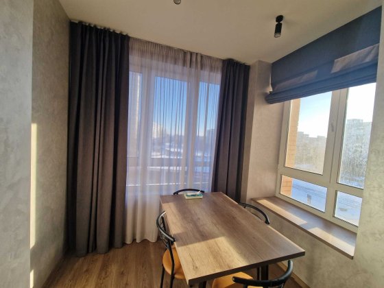 Сдам 2х комнатную кухня студия + спальня,посудомойка. Дніпро