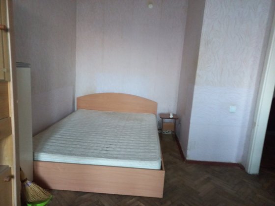 Оренда  1кімнатної квартири,Уманська, Киев