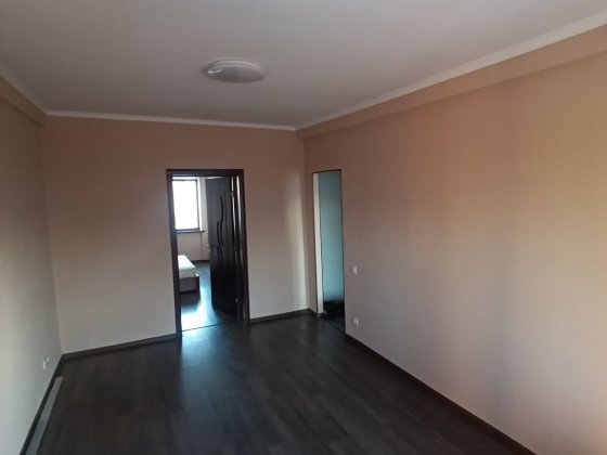 2к квартира, Відрадний Киев