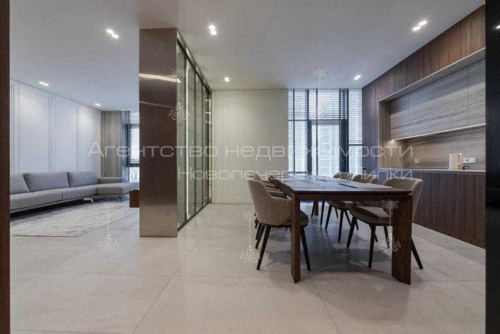 Оренда нової 3к квартири ЖК Новопечерські Липки Верхогляда, 19А - фото 1