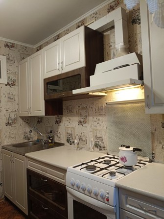 Сдаю СВОЮ 1 к/кв. Корабельный р-н - фото 1