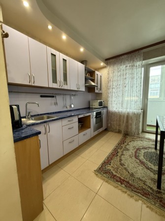 Сдам 2 к квартира Красный Камень, Коммунар, Парус - фото 1