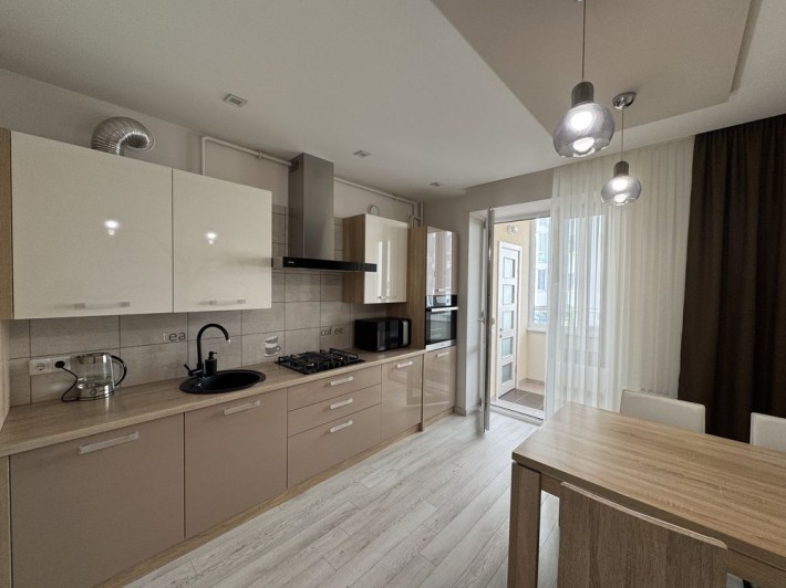 Перша здача! 2-кімнатної квартири в новобудові, вул. Карла Мікльоша, 9 - фото 1