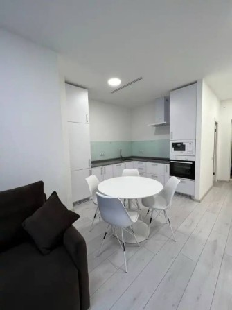 Сдам 2 ком квартиру ЖК Фестивальный центр паркинг - фото 1