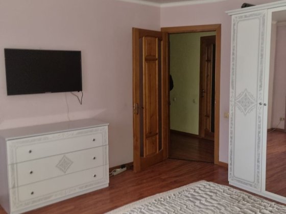 Сдам 2х ком квартиру на Днепродорога 129 / Бочарова Одесса