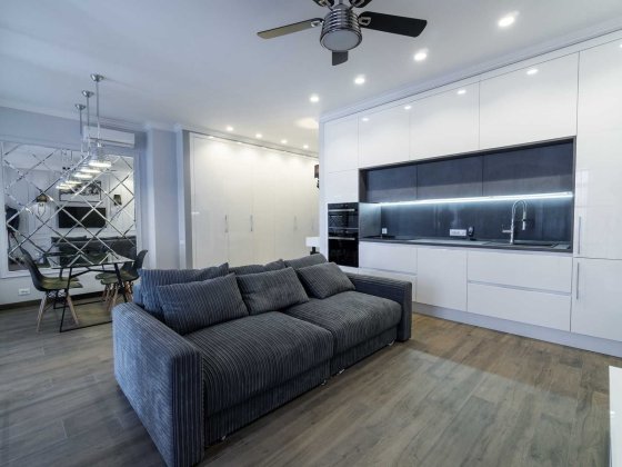 видео! 10 Фонтана, двуспальная квартира в доме у моря, Санторини Одеса