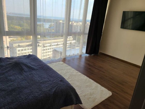 Оренда 2х- к квартири на довготривалий строк! Центр мiста! 22000грн! Днепр