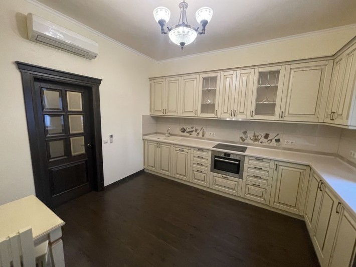 3 кімнатна 5 пов, Коновальця 44А Панорама на Печерську - фото 1