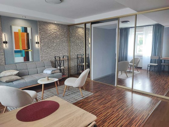 Оренда! Перша ЗДАЧА! Стильна Євро-2-к. квартира. ЦЕНТР, м.Олімпійська Киев