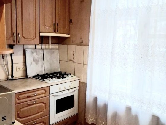 Сдам 3комн квартиру в центре  пр.Д.Яворницкого 109 парк Глобы Днепр