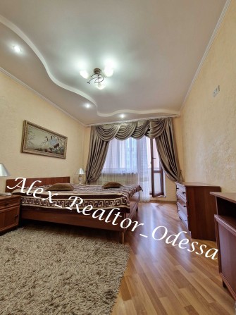 Сдам 2 комн. квартиру. 5 ст фонтан. Юр. академия. Аркадия. Приморский - фото 1