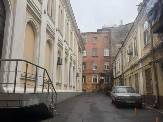 Сдам 2 ком в центре, переулок Чайковского Одесса