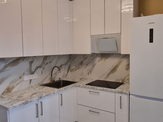 Сдам 1 комн квартиру в ЖК Вернисаж. Свободна.2 эт! Одесса