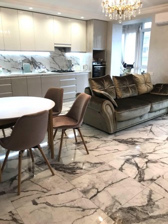 Аренда 2ком. студии ЖК Ривер Парк - фото 1