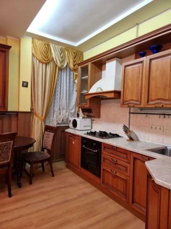 Оренда трикімнатної квартири , ул. Старокозацкая, 35 - фото 1