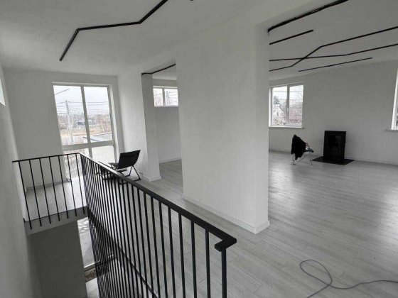 Здам будинок Осокорки 230кв.м. для роботи, життя Гнідин