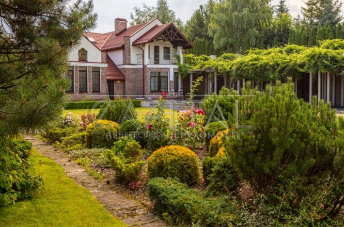 Аренда дома в Козине, 6 спален, генератор, бомбосховище, закрытый КГ - фото 1