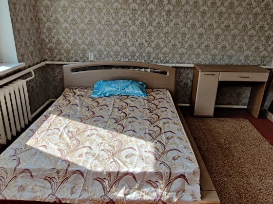 Частина будинку в оренду. Лісники Лесники