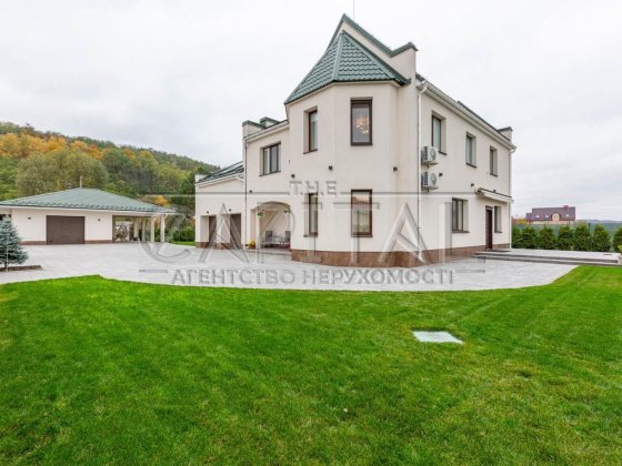 Оренда повністю автономного будинку в Підгірцях Підгірці