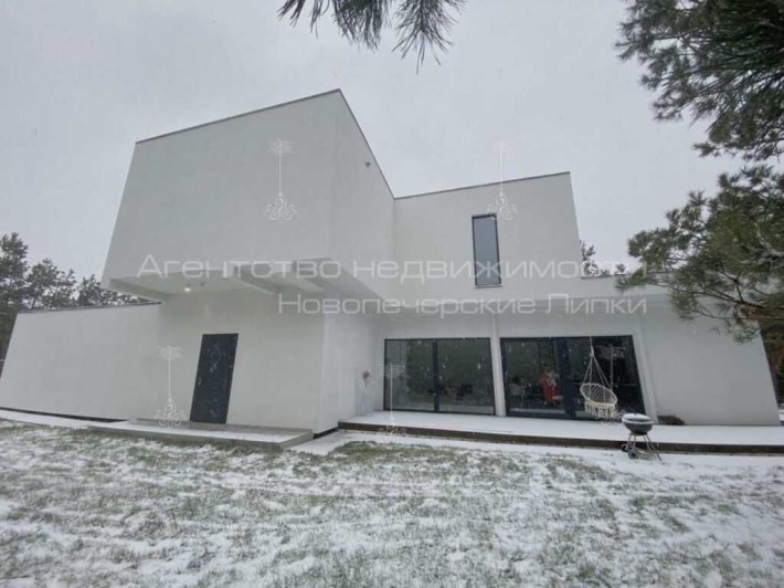 Оренда просторого заміського будинку в с. Малютянка у передмісті Києва - фото 1