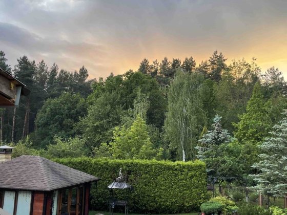 Оренда на тиждень БУДИНКУ біля Київа з АКУМУЛЯТОРАМИ 22 Квт. Баня Ліс. Хлепча