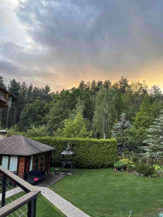 Оренда на тиждень БУДИНКУ біля Київа з АКУМУЛЯТОРАМИ 22 Квт. Баня Ліс. - фото 1