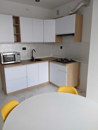 Оренда 1 кім квартири, вул Залізнична, новобудова - фото 1