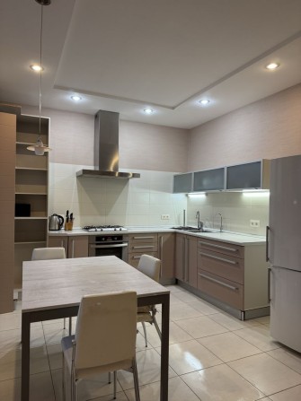 Сдам двухкомнатную квартиру , хозяин - фото 1